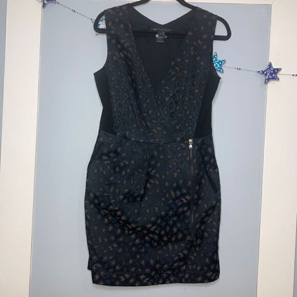 Marc by Marc Jacobs, Sasha Leopard Print Jacquard Shift Mini Dress, Women’s 8 - Picture 3 of 16